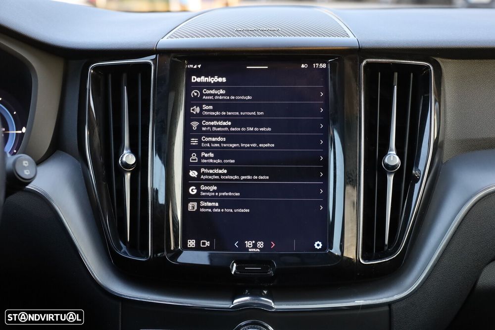 Volvo XC 60 2.0 T6 PHEV Inscription Expression AWD - 27