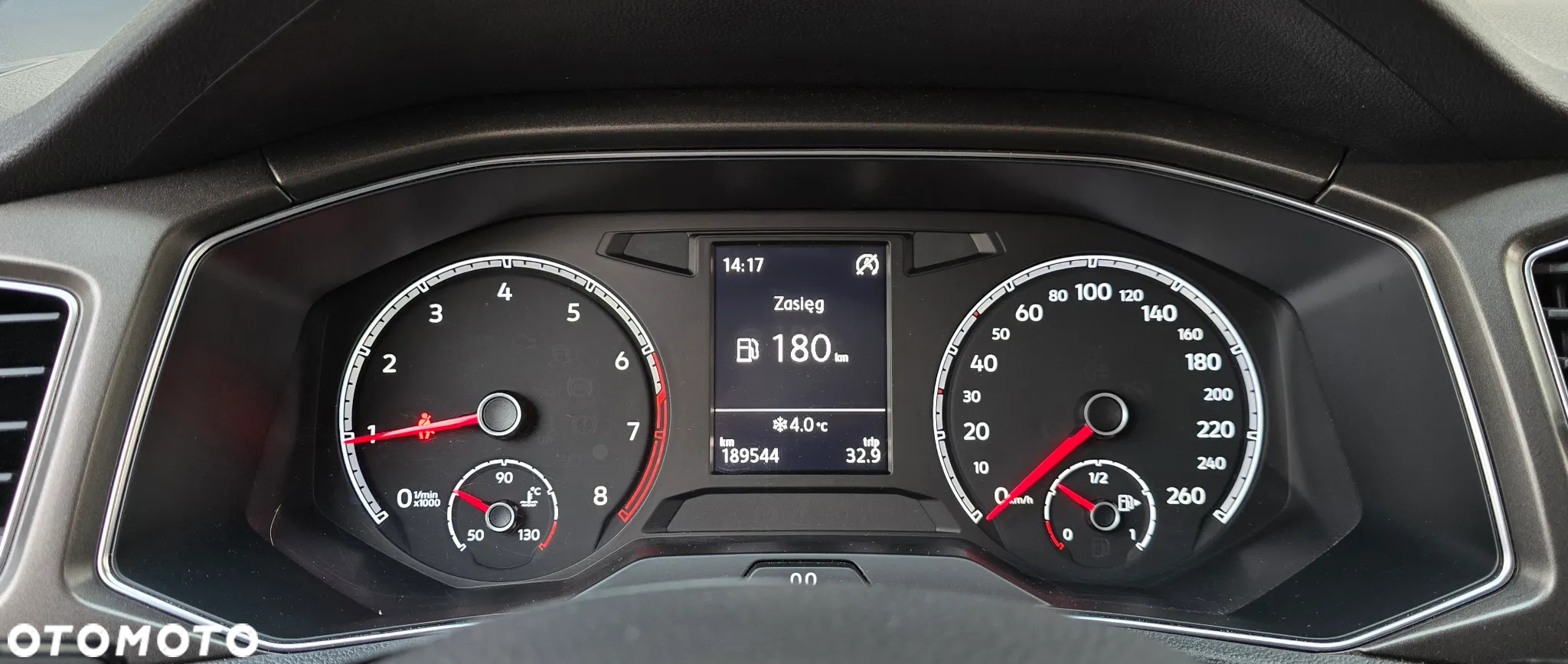 Volkswagen T-Roc 1.5 TSI Style - 21