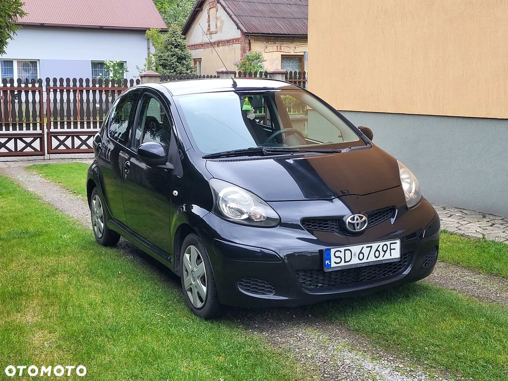 Toyota Aygo - 1