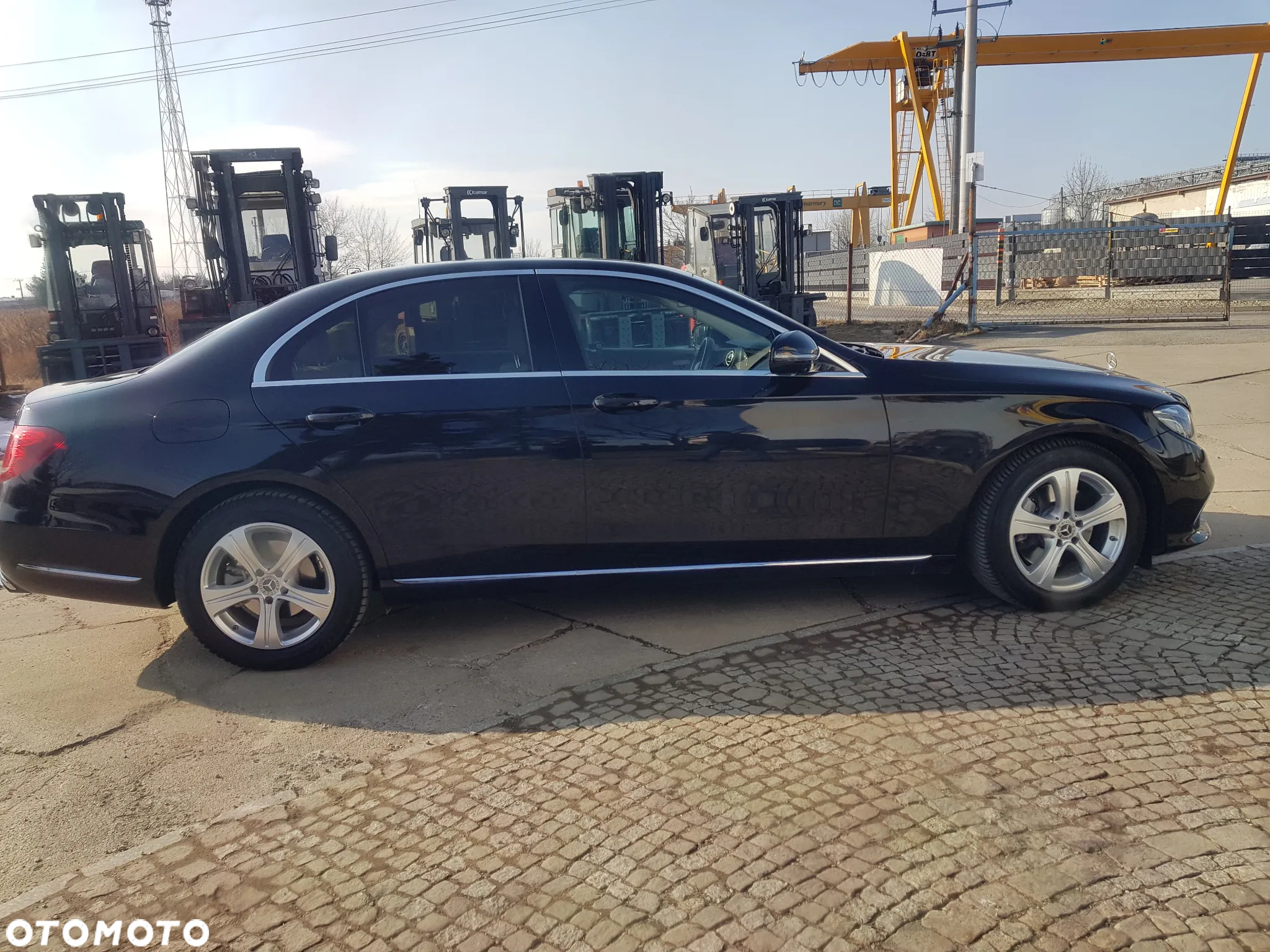 Mercedes-Benz Klasa E 220 d 4-Matic Business Edition 9G-TRONIC - 5