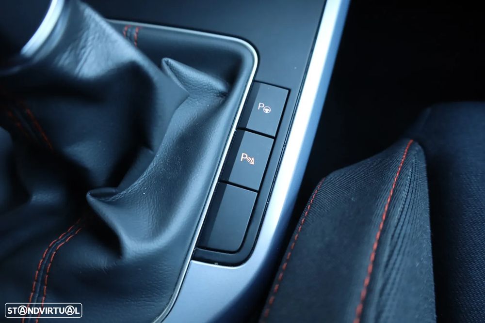 SEAT Arona 1.0 TSI FR - 22