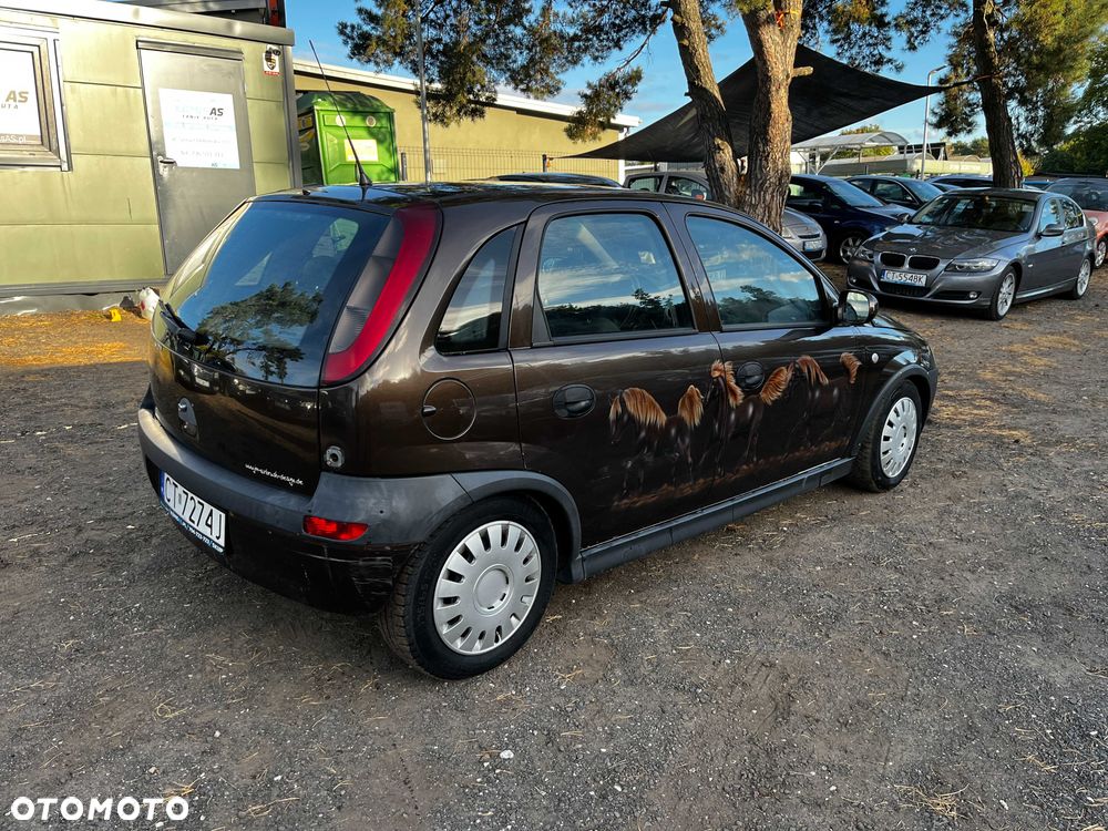 Opel Corsa - 8