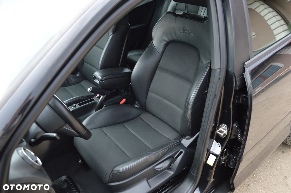 Audi A3 Sportback 2.0 TDI DPF S line Sportpaket plus - 1