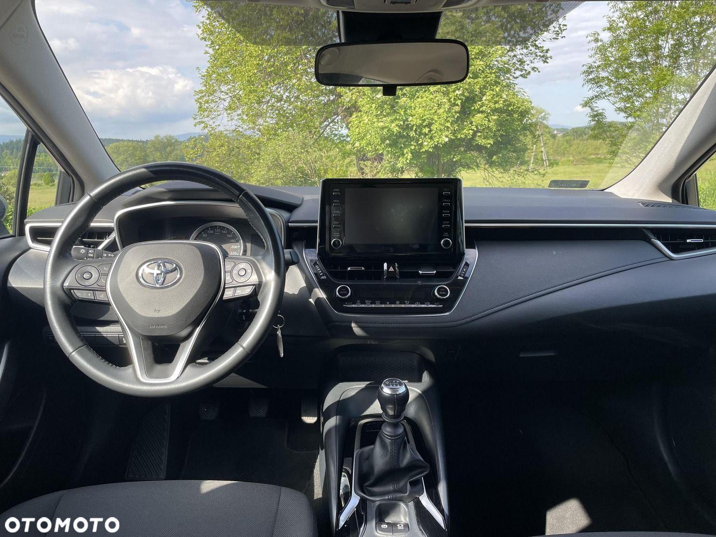 Toyota Corolla - 14
