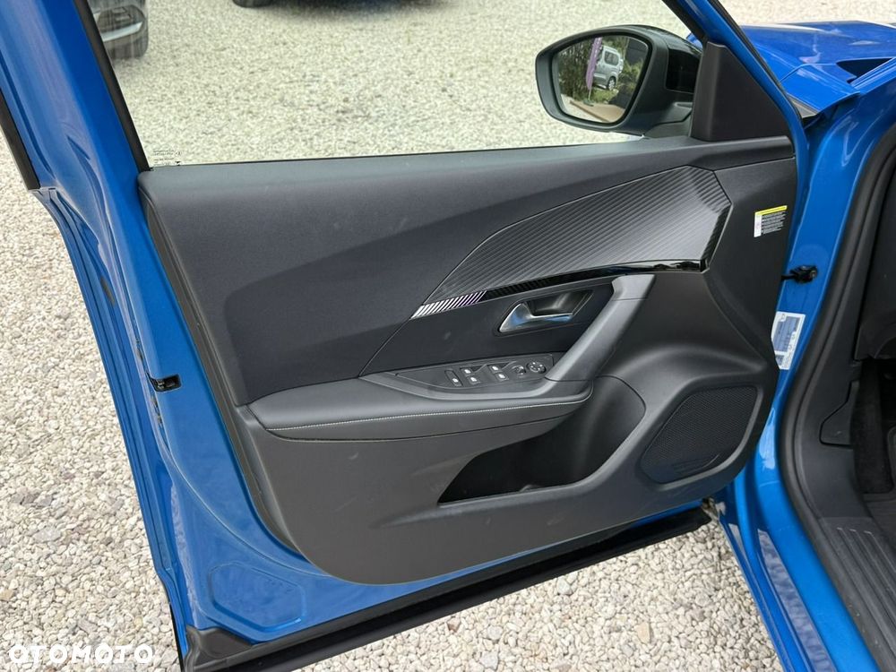Peugeot 2008 1.2 PureTech Allure S&S EAT8 - 13