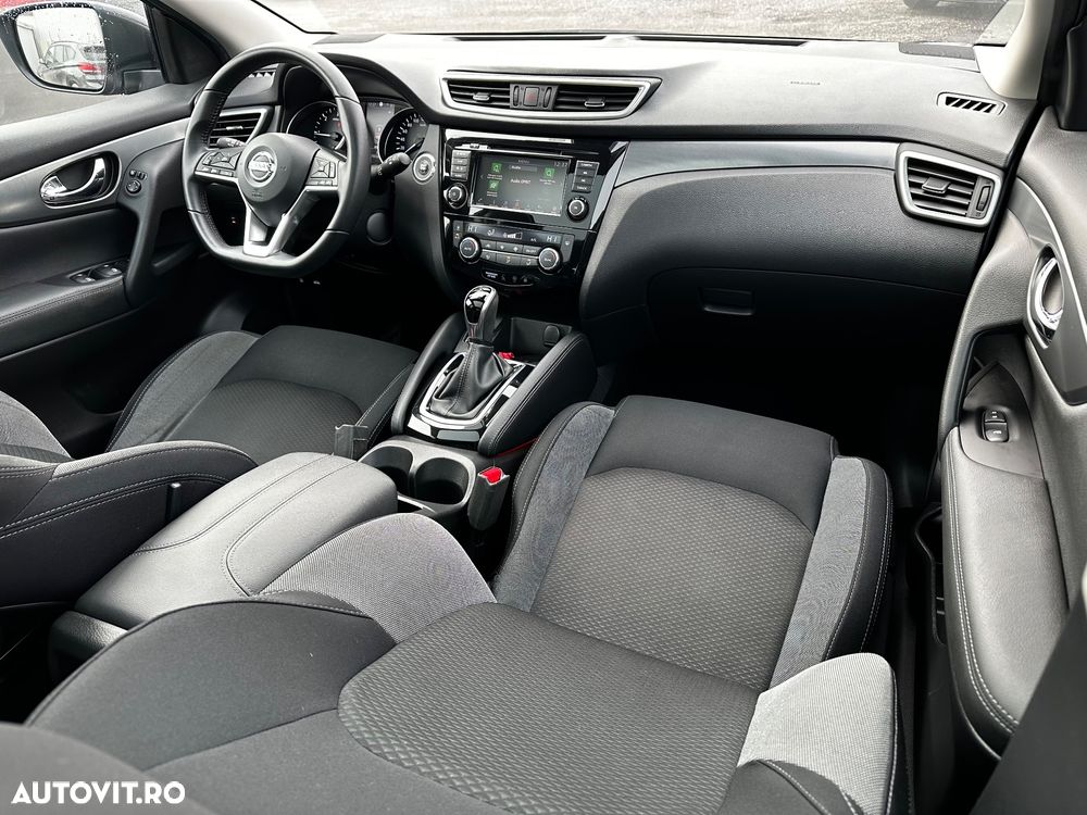 Nissan Qashqai 1.7D 150CP ALL MODE 4X4-I X-TRONIC N-Connecta - 17