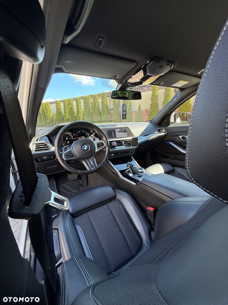 BMW Seria 3 320d xDrive Sport Line Shadow - 16