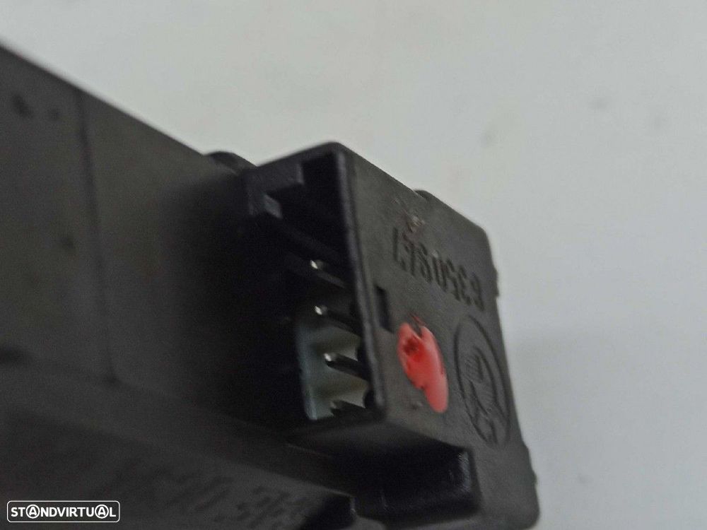 CONTROLE DE ABERTURA DE TRONCO/PORTÃO BMW X5 (E70) XDRIVE30D - 4