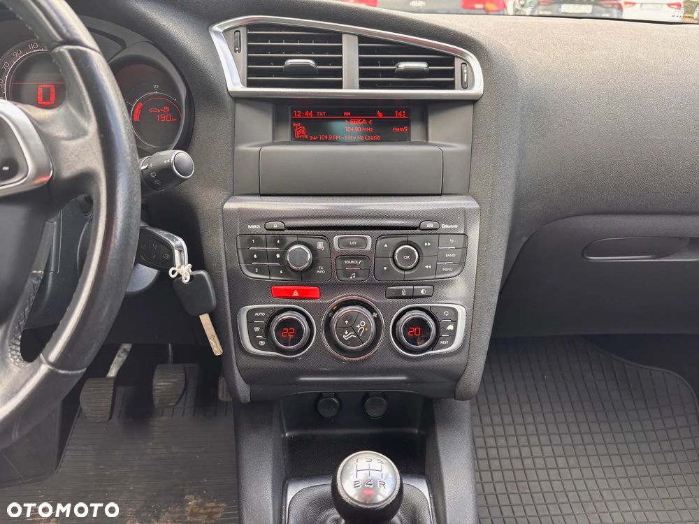 Citroën C4 1.6 VTi Attraction - 24