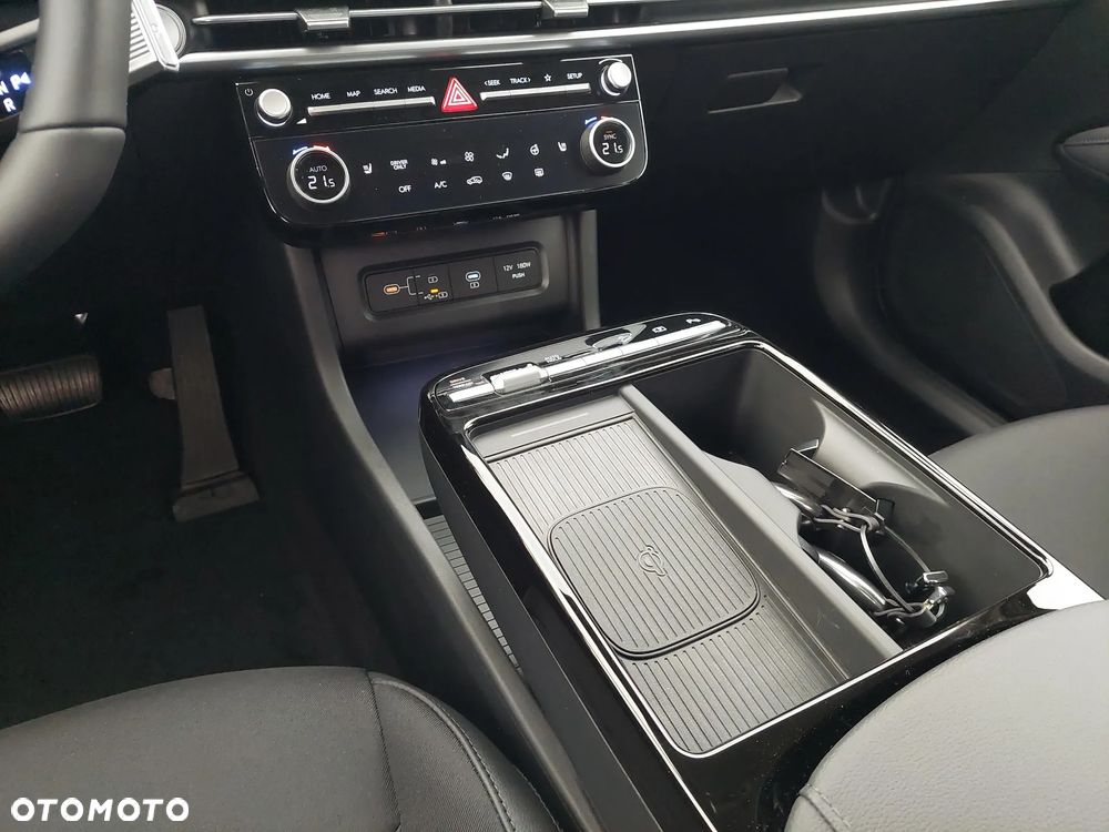 Hyundai Tucson 1.6 T-GDi HEV Executive 4WD - 16