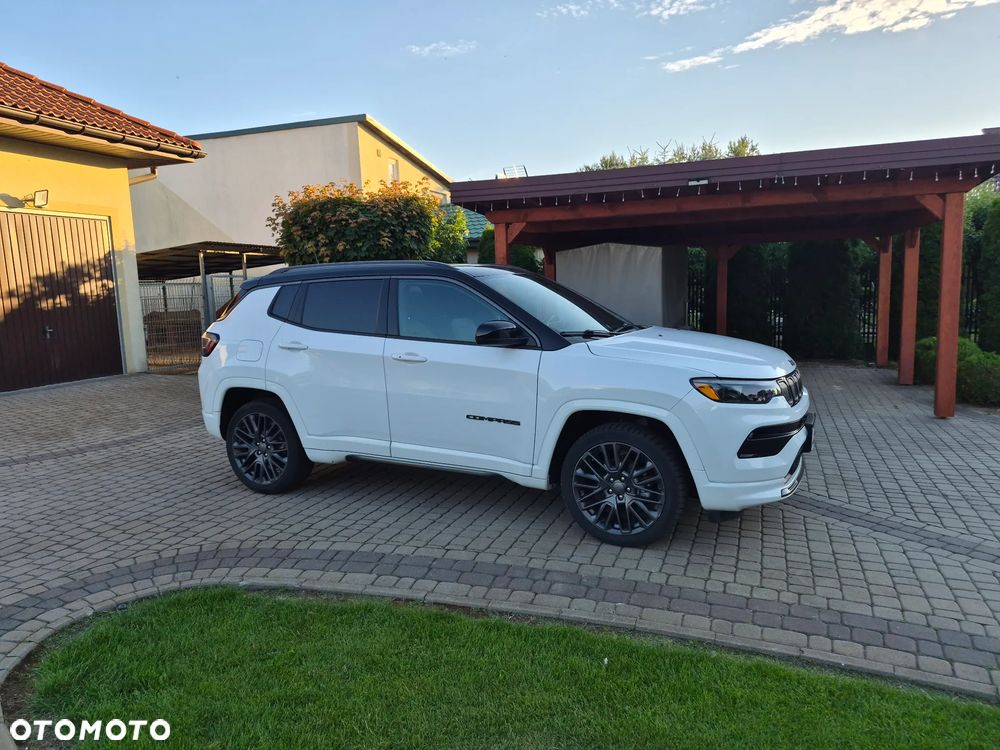 Jeep Compass - 2