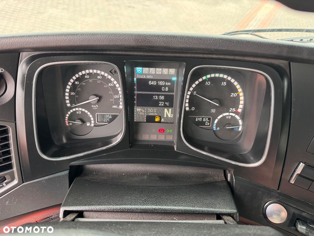 Mercedes-Benz Actros 1843 Euro 6 - 12
