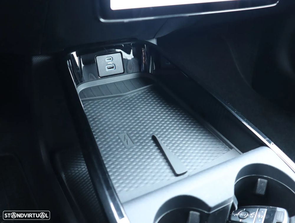 Ford Mustang Mach-E 75.7 kWh Premium AWD - 55