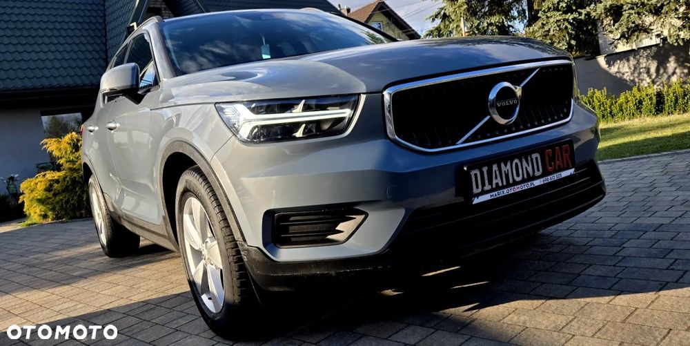 Volvo XC 40 T3 Momentum Pro - 5