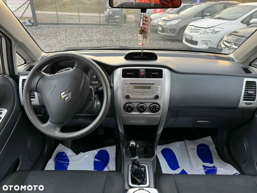 Suzuki Liana 1.6 Comfort - 19