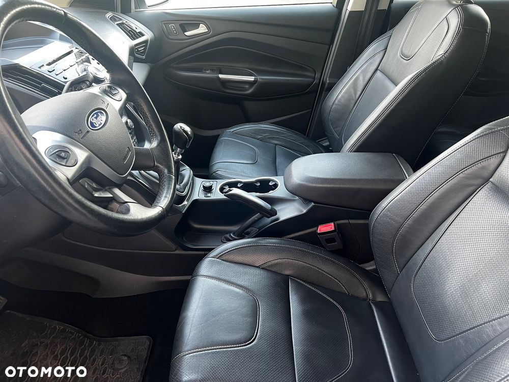 Ford Kuga 2.0 TDCi 4WD Titanium - 16