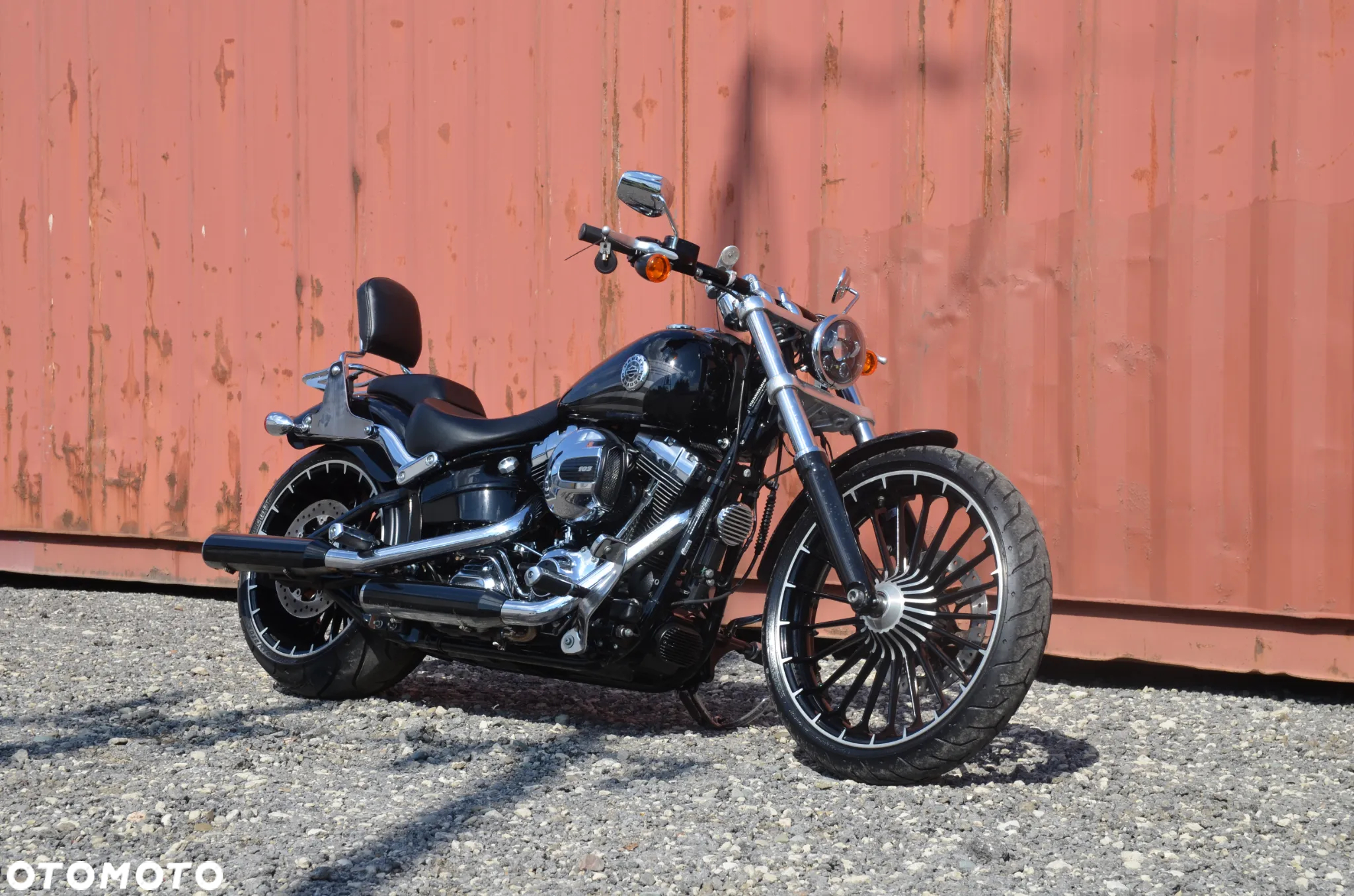 Harley-Davidson FXSB Breakout - 20