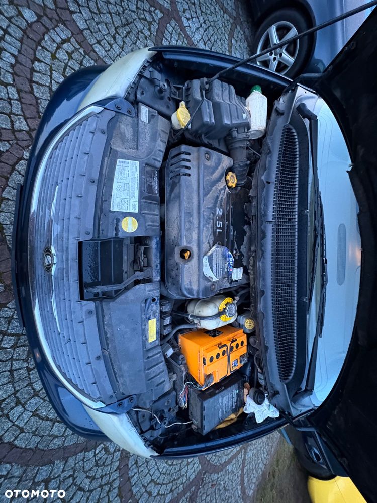 Chrysler Grand Voyager 2.5L CRD LX - 19