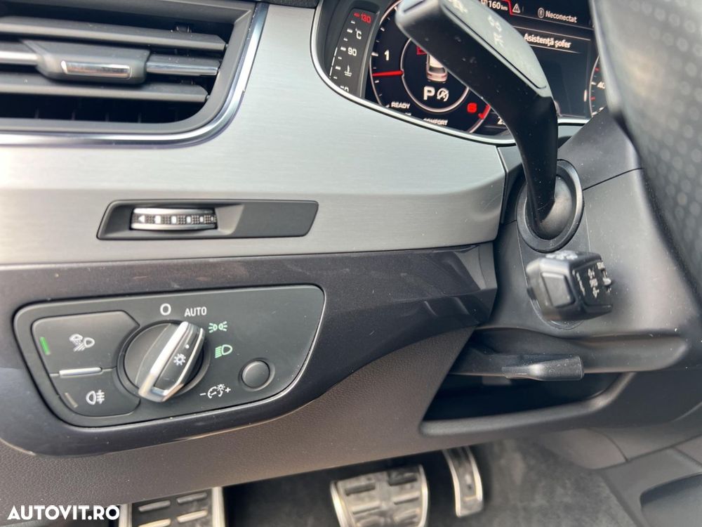 Audi Q7 3.0 50 TDI quattro Tiptronic S Line - 25