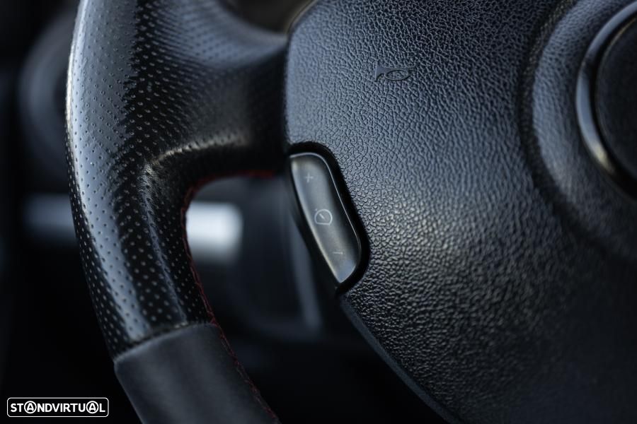 Renault Clio 2.0 16V Sport - 51