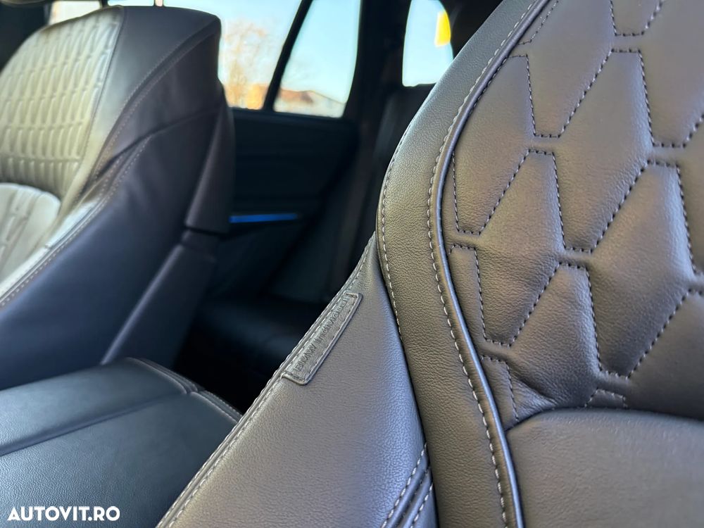 BMW X5 xDrive45e - 13