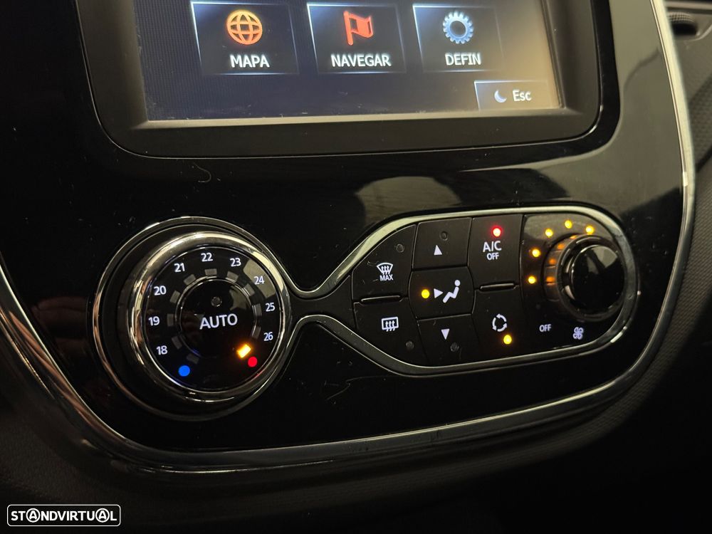 Renault Captur 0.9 TCE Exclusive - 21