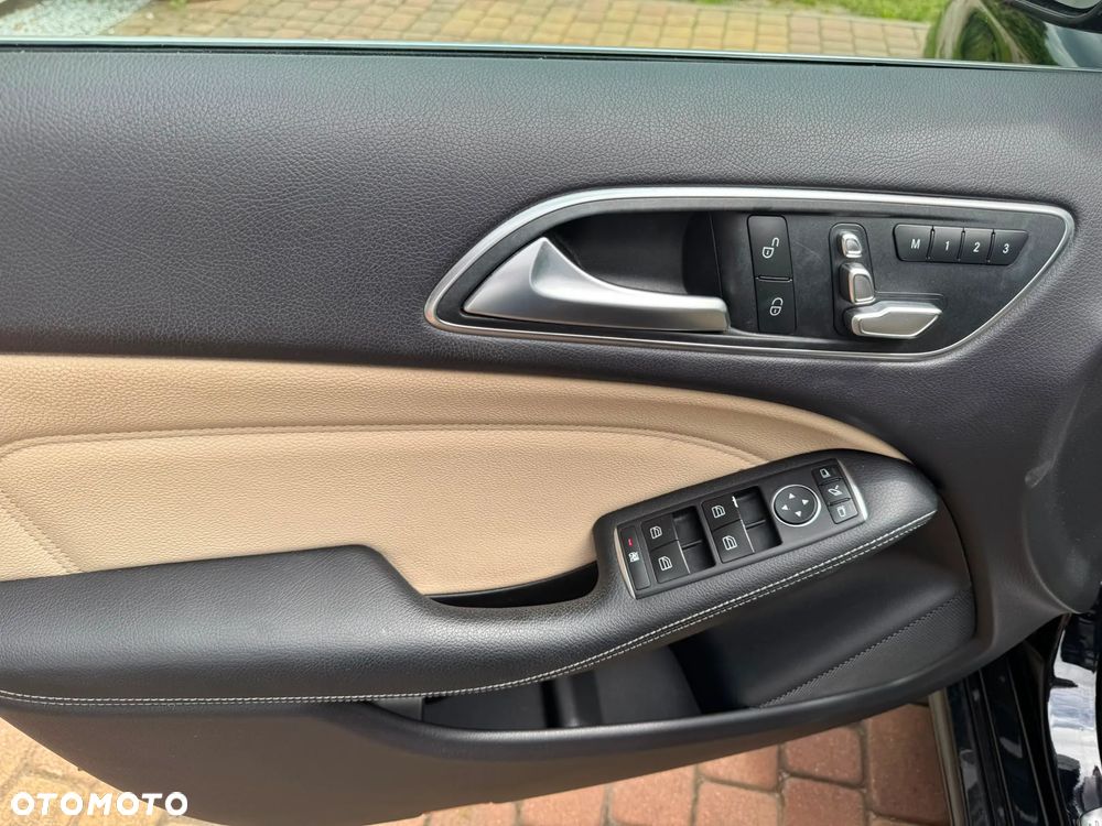 Mercedes-Benz Klasa B 250 4Matic 7G-DCT UrbanStyle Edition - 25