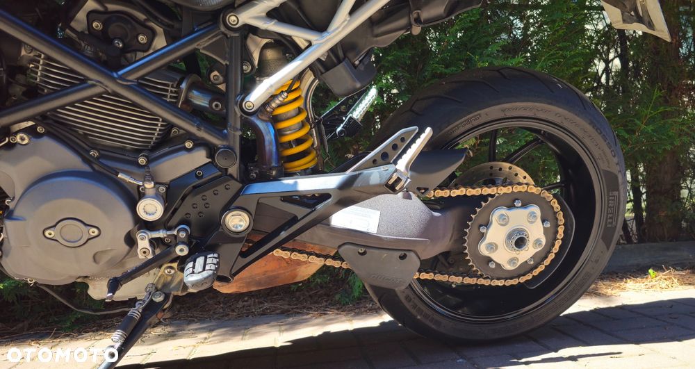 Ducati Hypermotard - 10