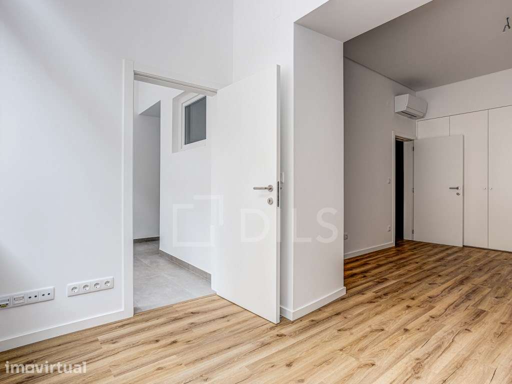 Apartamento T0 a estrear em Arroios, Lisboa com terraço - Grande imagem: 4/17