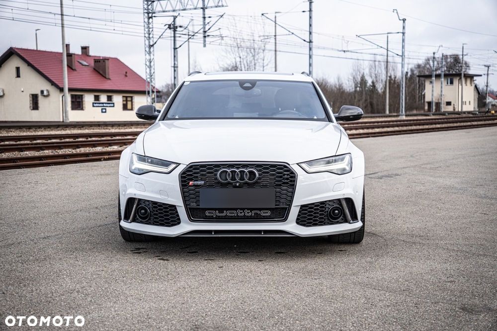 Audi RS6 Avant - 2