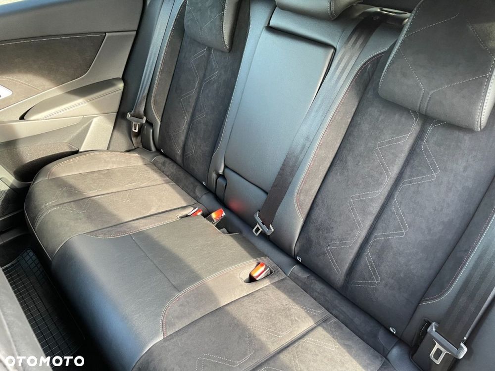 DS Automobiles DS 7 Crossback - 13