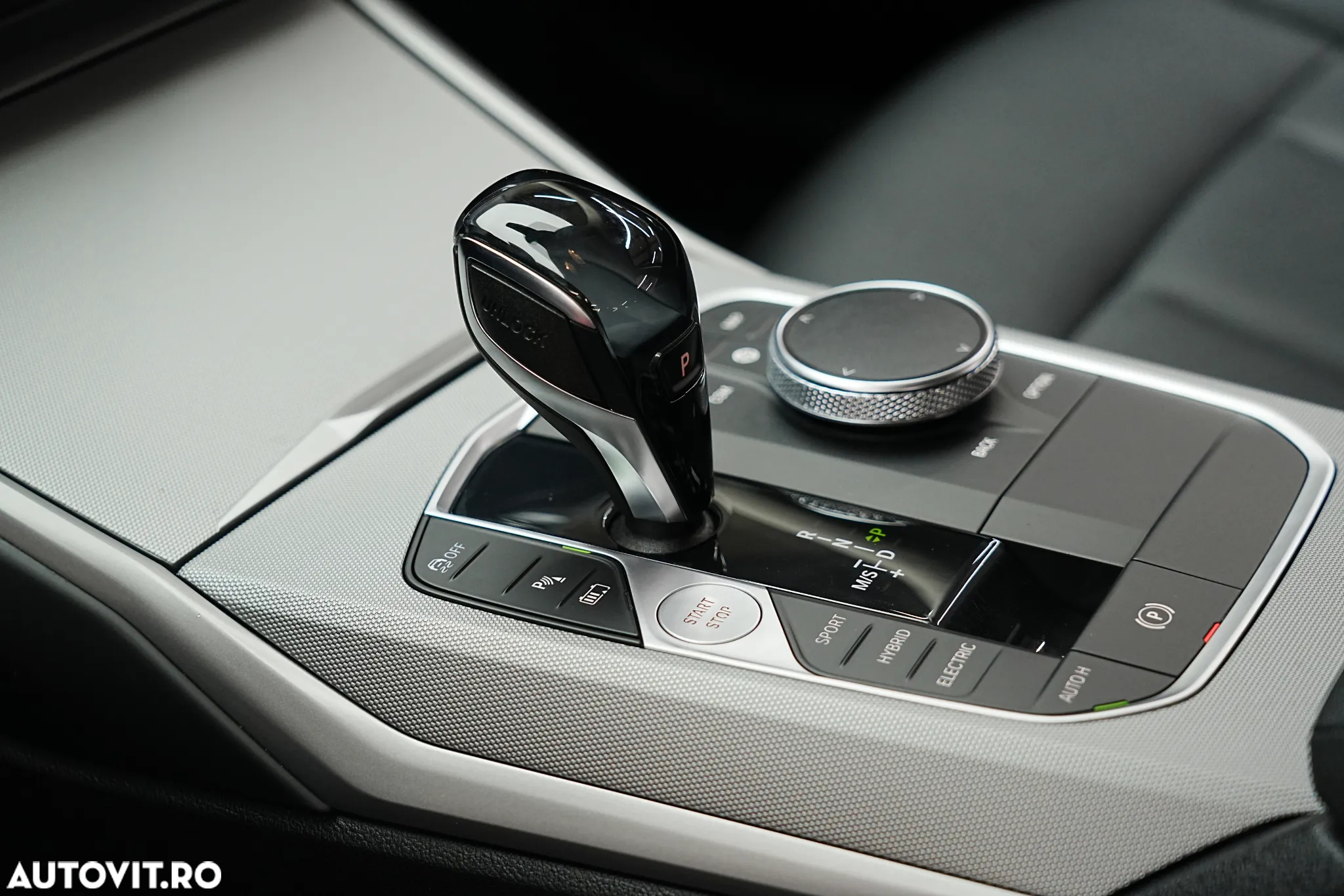 BMW Seria 3 330e Aut. Sport Line - 17