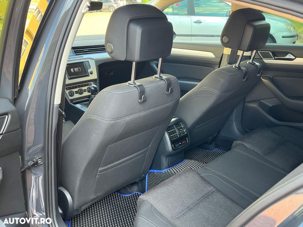 VOLKSWAGEN Passat 2015 — imagine 13