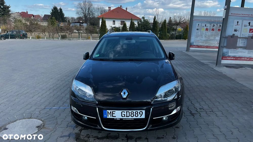 Renault Laguna dCi 150 FAP Start-Stop Bose Edition - 17