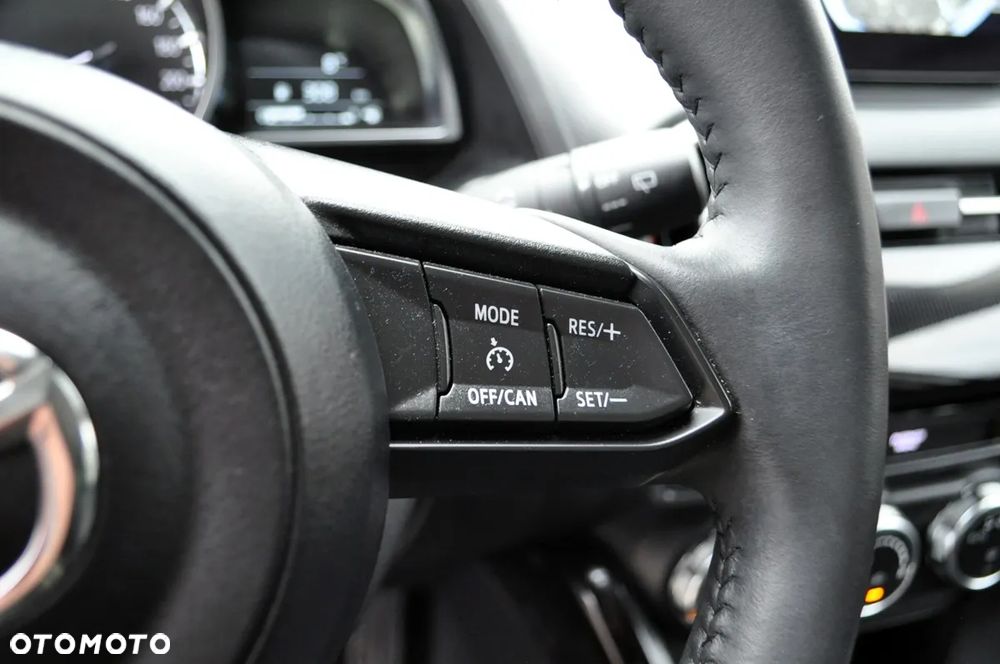 Mazda 2 SKYACTIV-G 90 Exclusive-Line - 32