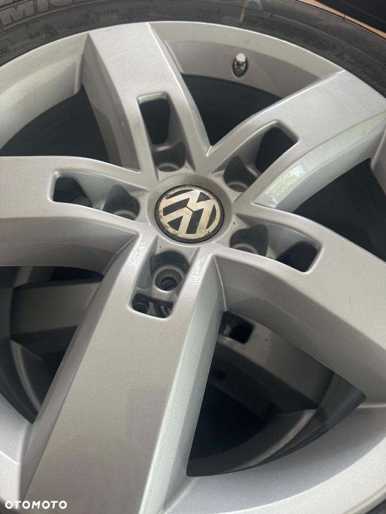 Volkswagen Touareg 3.0 V6 TDI BMT - 27