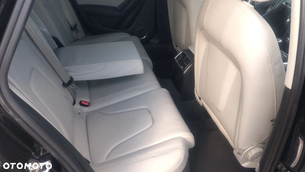 Audi A4 Avant 2.0 TDI DPF clean diesel Ambiente - 12