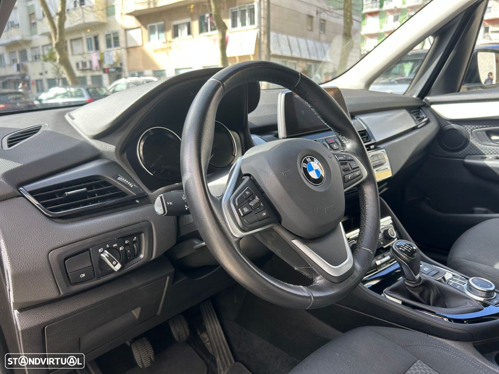 BMW 216 Gran Tourer i 7L Line Sport - 28