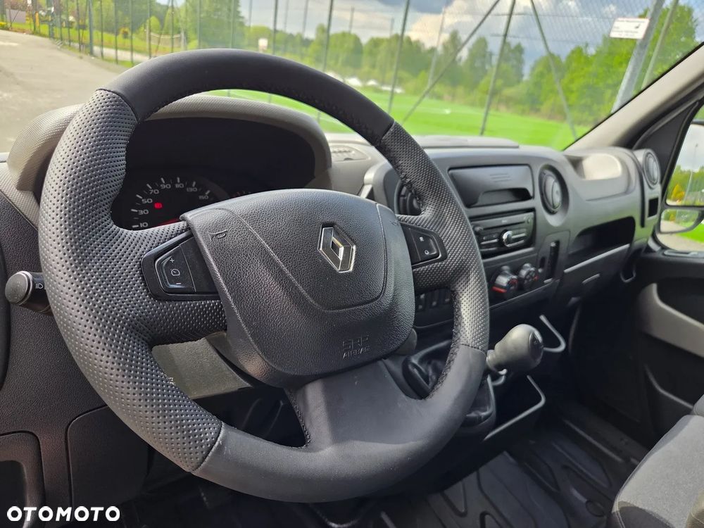 Renault Master - 33