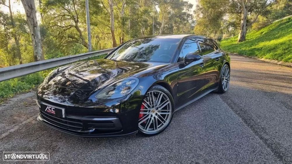 Porsche Panamera Sport Turismo 4 - 33