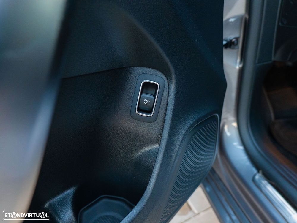 Mercedes-Benz CLA 180 d Progressive Aut. - 14