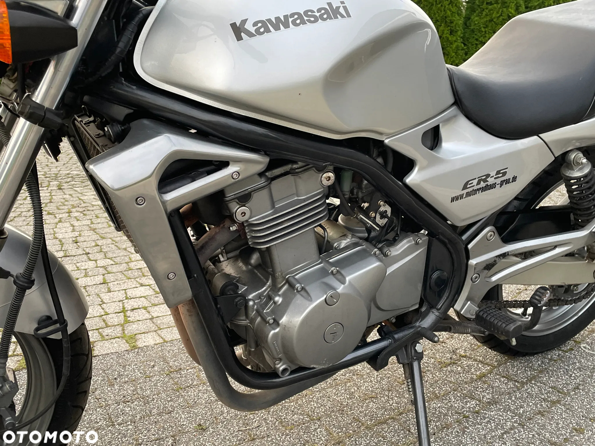 Kawasaki ER - 11