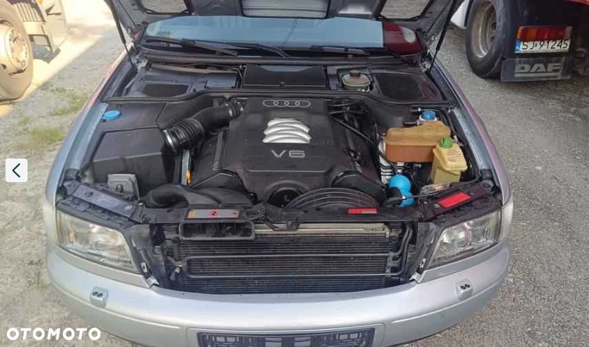 Audi A8 - 11