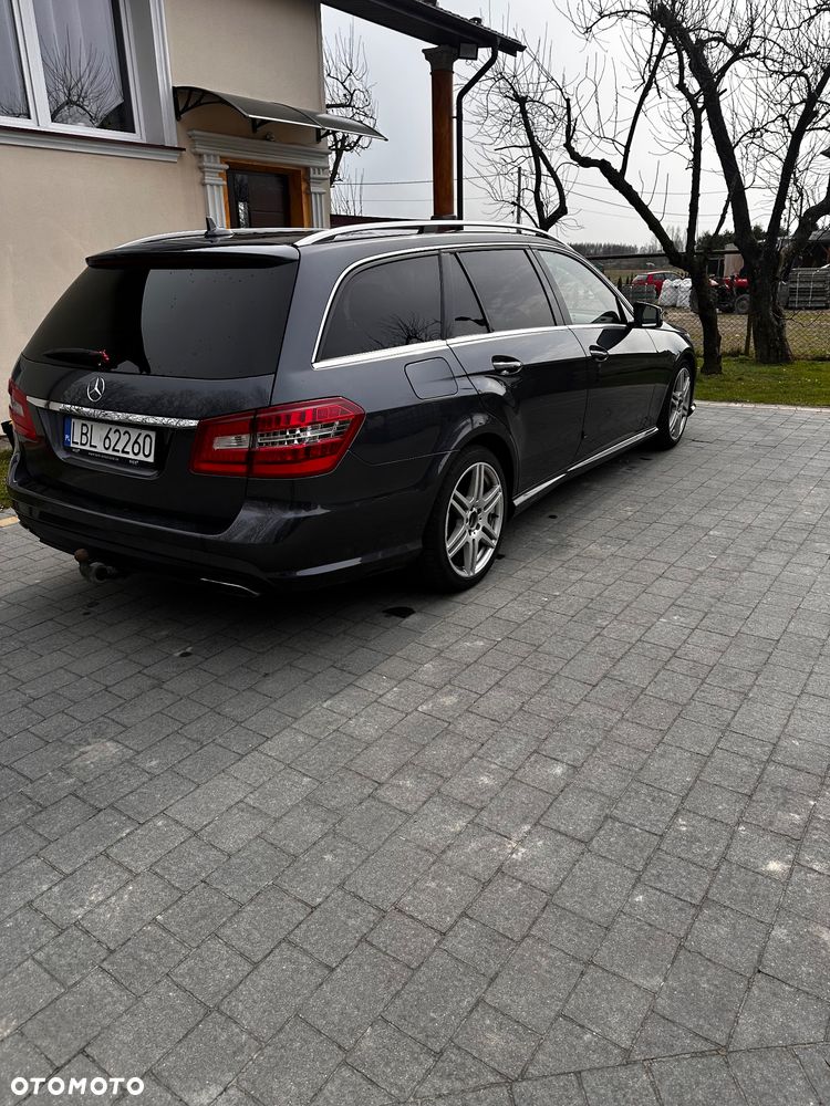Mercedes-Benz Klasa E 220 CDI - 4