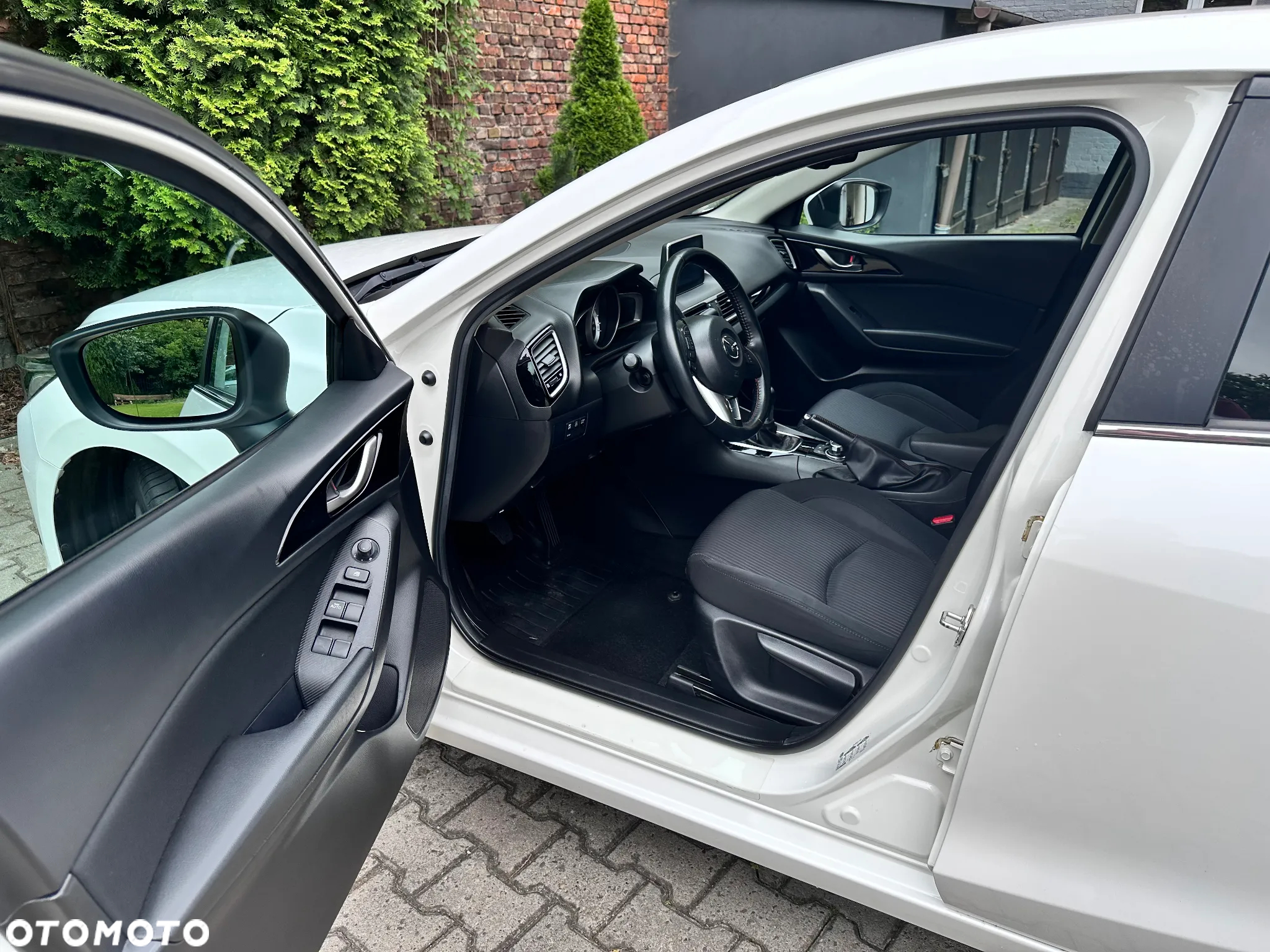 Mazda 3 2.0 Skyenergy EU6 - 27
