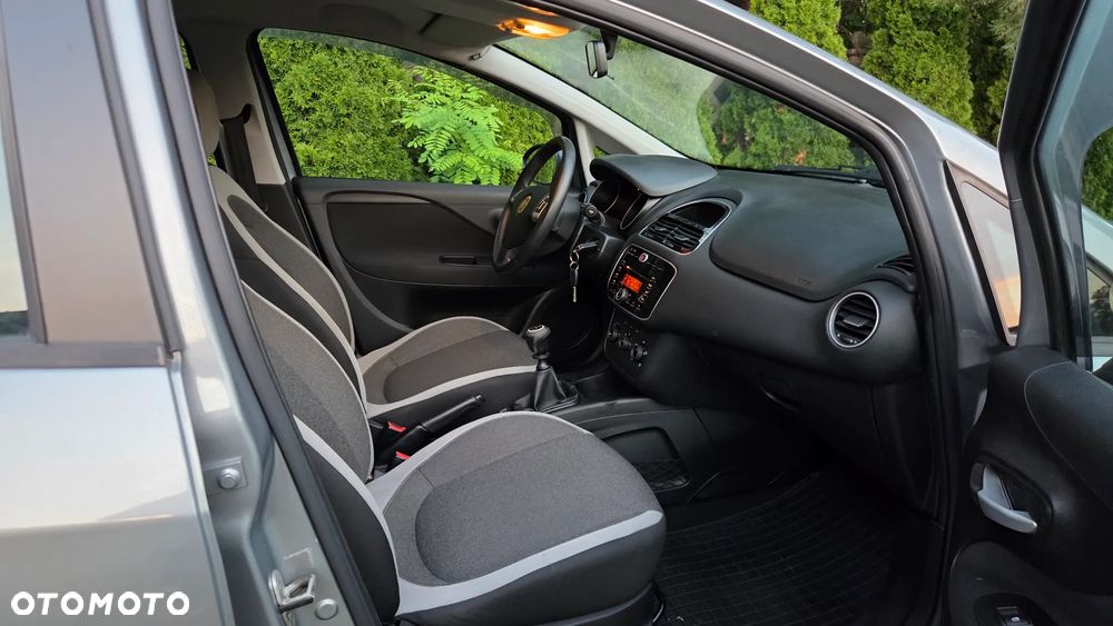 Fiat Punto 2012 ver-1-2-easy - 13