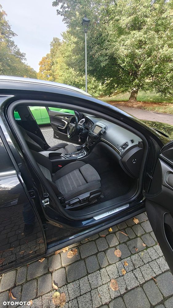 Opel Insignia - 11
