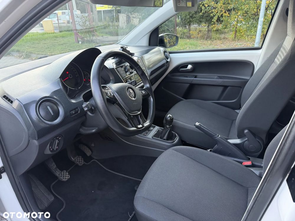 Volkswagen up! 1.0 move - 14