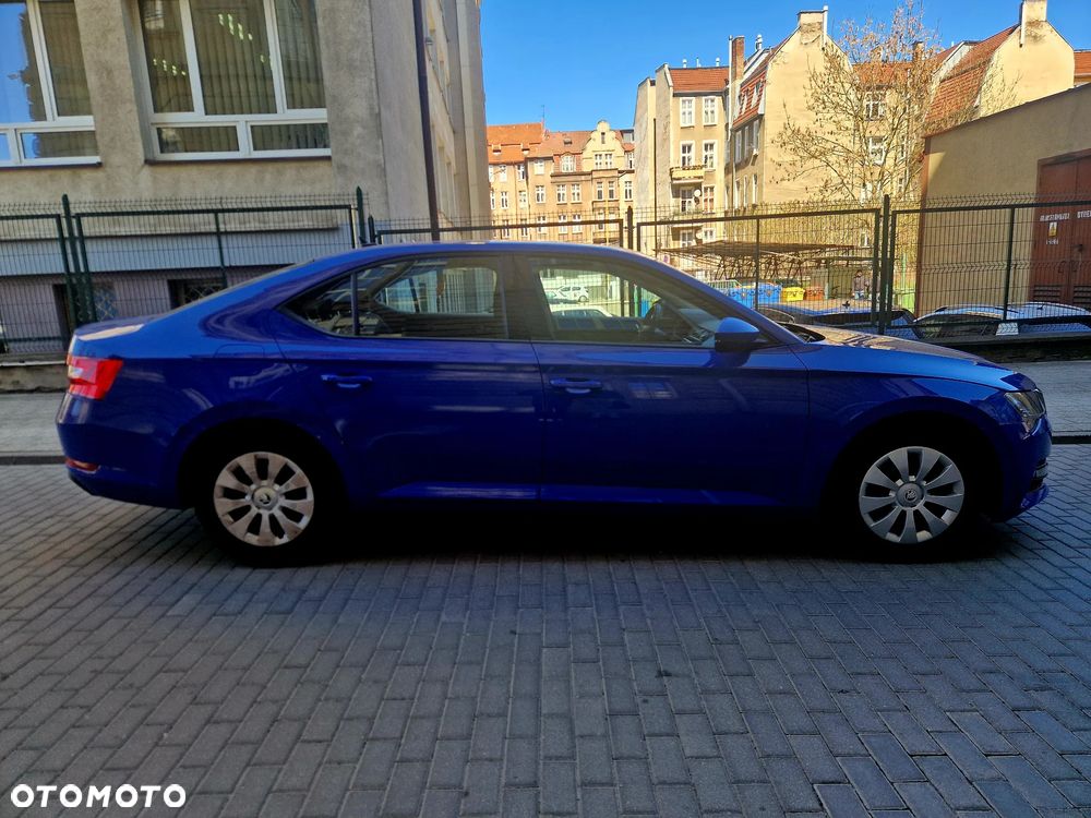 Skoda Superb 1.5 TSI ACT Active DSG - 6