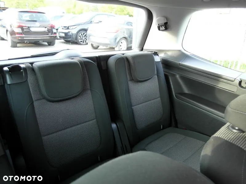 Volkswagen Sharan 2.0 TDI BlueMotion Technology Comfortline - 22
